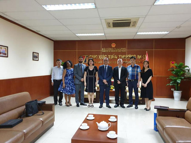 Le secrétaire général de la chambre de commerce de Cuba est en visite de travail au Vietnam Le secrétaire général de la chambre de commerce de Cuba est en visite de travail au Vietnam