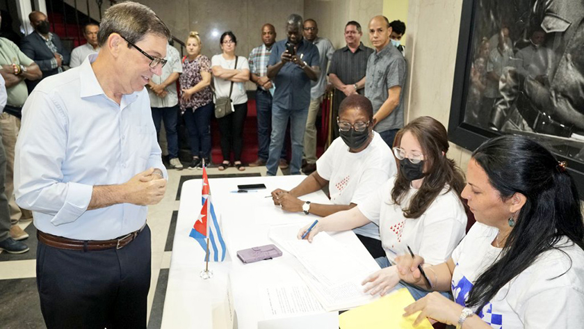 Cuba's New Family Code is approved after referendum - Aceprensa