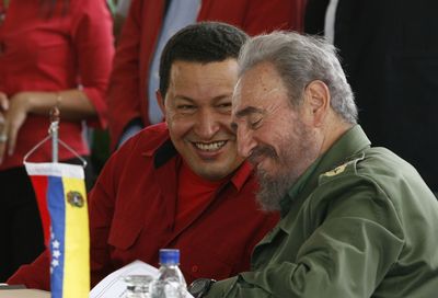 chavez-fidel.jpg